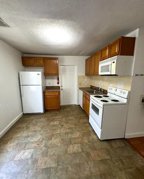 2113 Oceola St #2113 — Photo 4