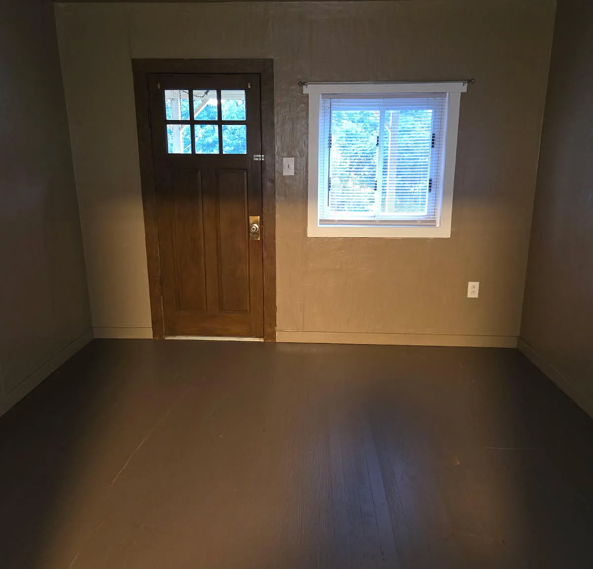 1 bed, 600 sqft, $700 — Photo 2