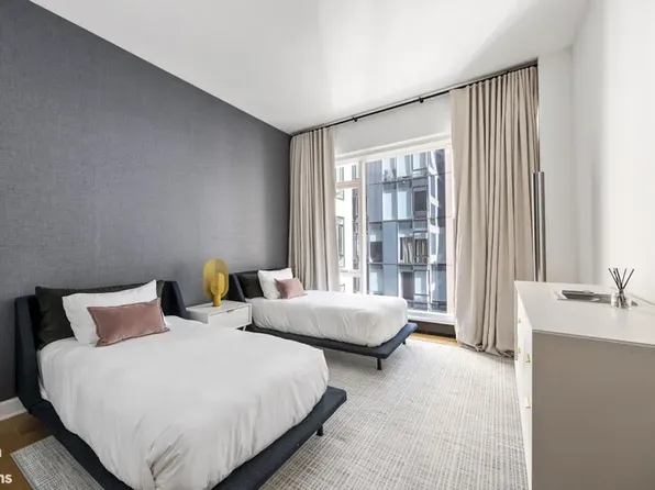 1289 Lexington Avenue image 9 of 15