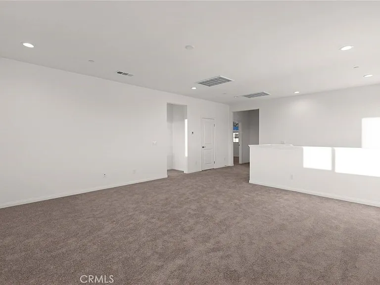 17727 Santa Lucia Ct — Photo 33