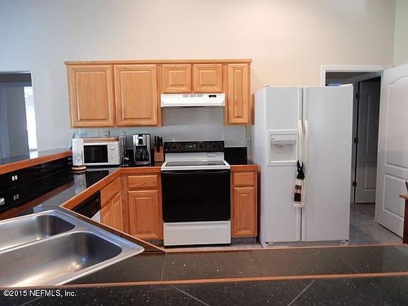 5th image of 404 Cancun Ct