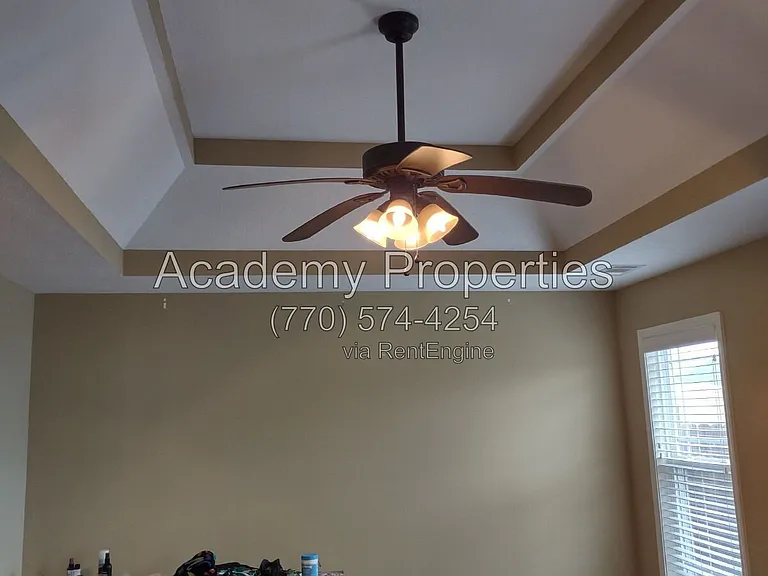 304 S Charity Ln — Photo 9