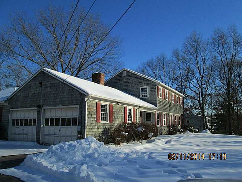 1st image of 230 Chestnut Dr