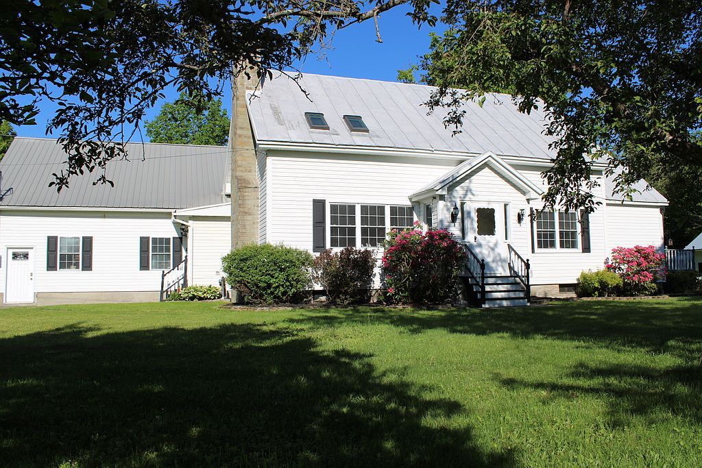 122 Howes Cave Rd - Property Image