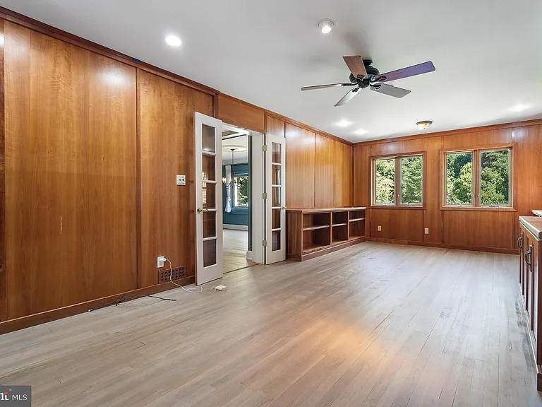 15729 Holly Grove Rd — Photo 24
