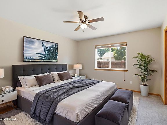 5th image of 305 12th St