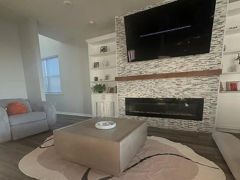 3375 Monroe Meadows Dr — Photo 4
