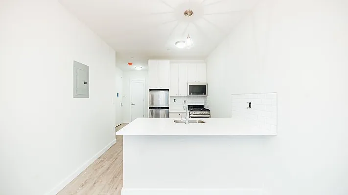 Rented by Nooklyn NYC LLC | media 14