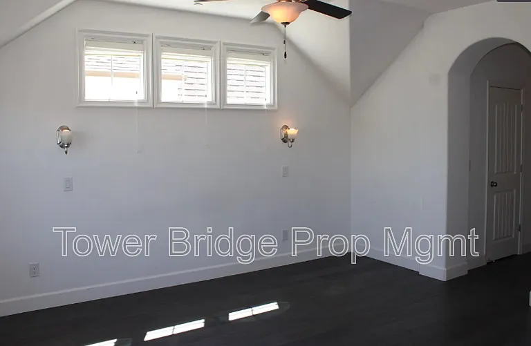 1096 Provence Village Dr — Photo 15