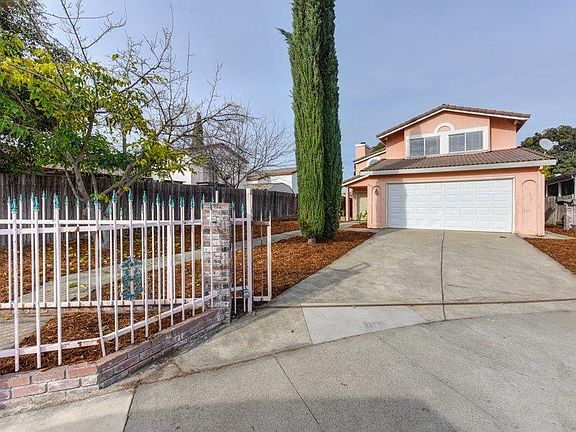 2nd image of 5115 Camino Royale Dr