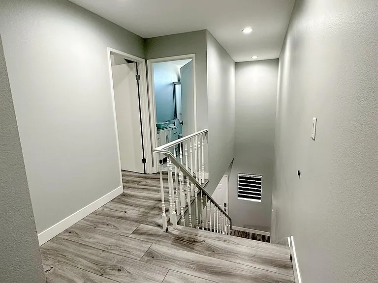 13653 Wyandotte St #3 — Photo 17
