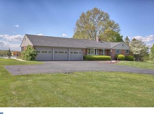 1304 Old Airport Rd, Douglassville, PA 19518