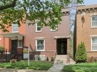 820 E 90th St, Chicago, IL 60619