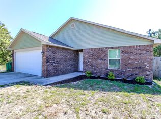 2018 Presidio St, Navarre, FL 32566