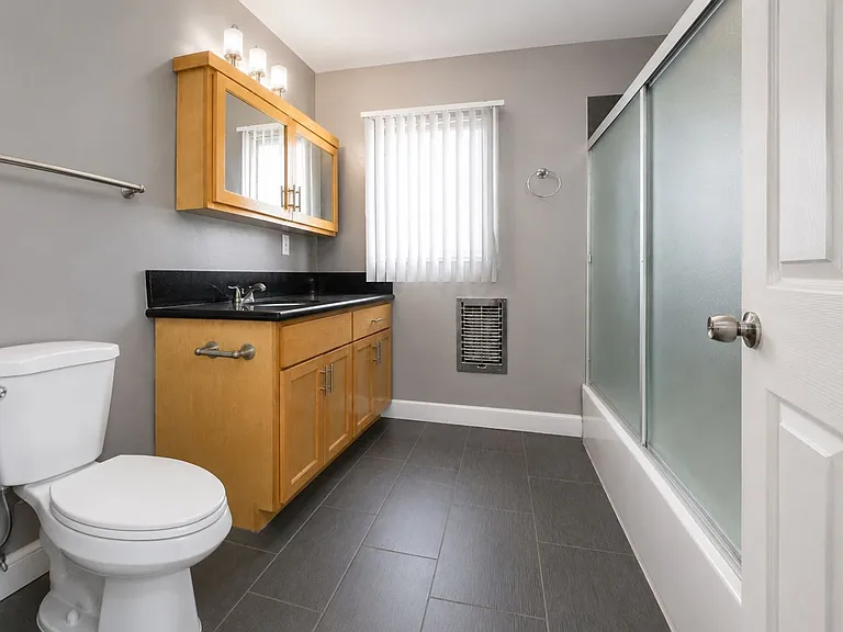 Fulton Place - Mark and Barbara, LLC — Photo 23