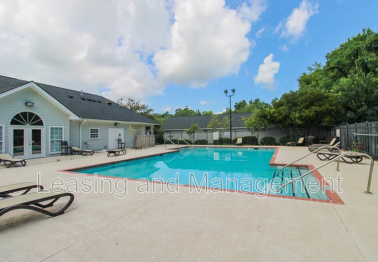 2494 Etiwan Ave #3-C — Photo 9