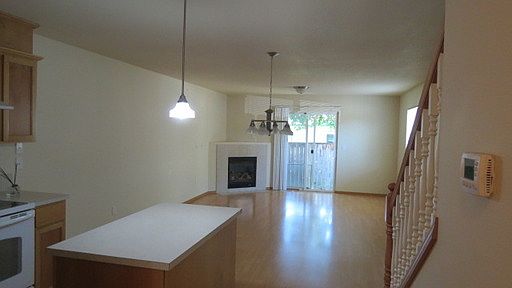 1st image of 9604 NE 73rd Cir
