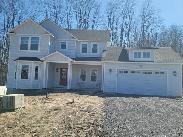 8835A Front Gaskin Rd, Clay, NY 13135