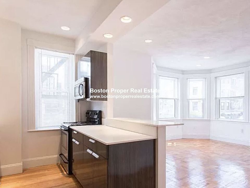102 Queensberry St. #4 Boston - Fenway Unit Photo 1