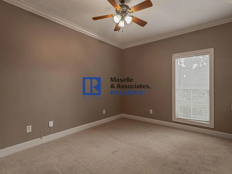 403 Evian Way — Photo 28