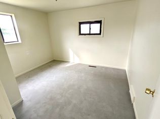 3341 Richfield Rd, Flint, MI 48506