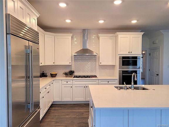 5th image of 12737 Ellington Woods Pl