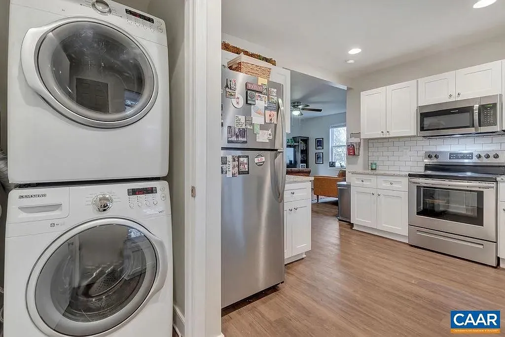 2 bed, 712 sqft, $2,400 — Photo 4