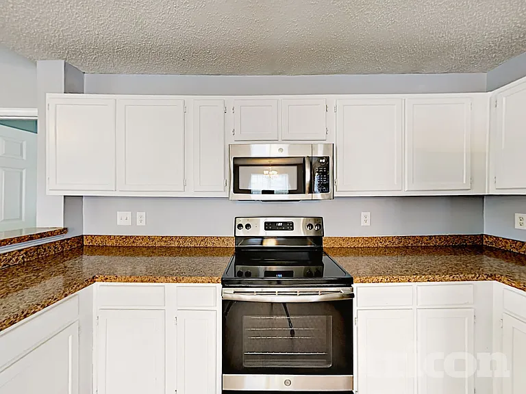 38 Coachmen Ct — Photo 13