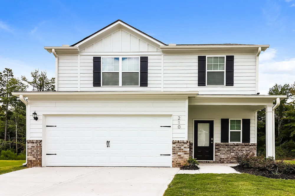 3 bed, 2.5 bath, 1680 sqft, $2,070 — Photo 1