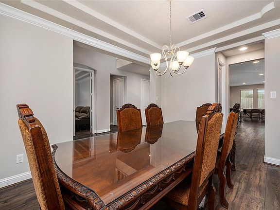 4th image of 2616 Sunshade Ct