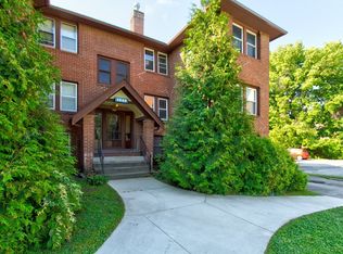 3940 University Ave APT 2, Des Moines, IA 50311