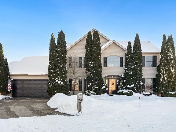 2nd image of 13818 Hearthwood Ct
