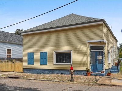 4001 Laurel St, New Orleans, LA, 70115