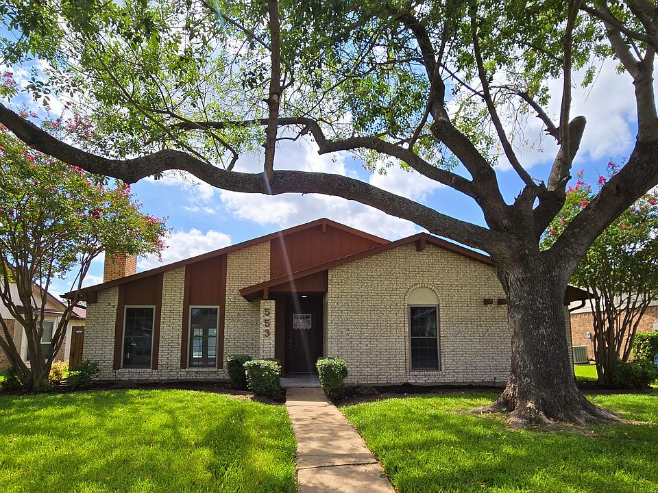 1st image of 553 Doral Pl