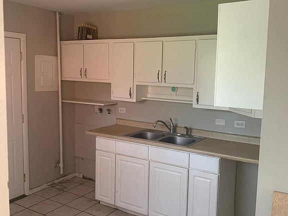 3rd image of 2026 Clay St
