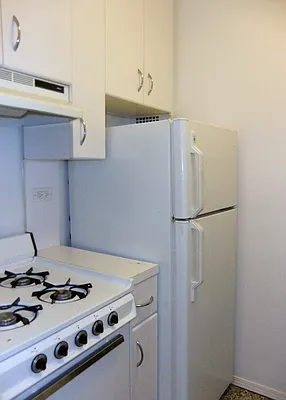 Rented by Goldfarb Properties | media 9