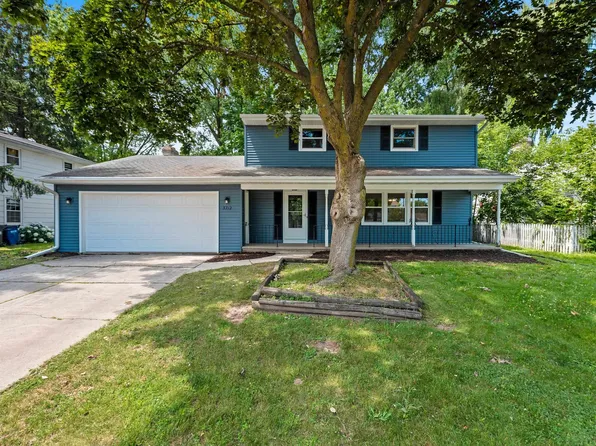 3712 Libal St, Green Bay, WI 54301