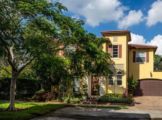 135 Via Palma Ln, Boca Raton, FL 33487