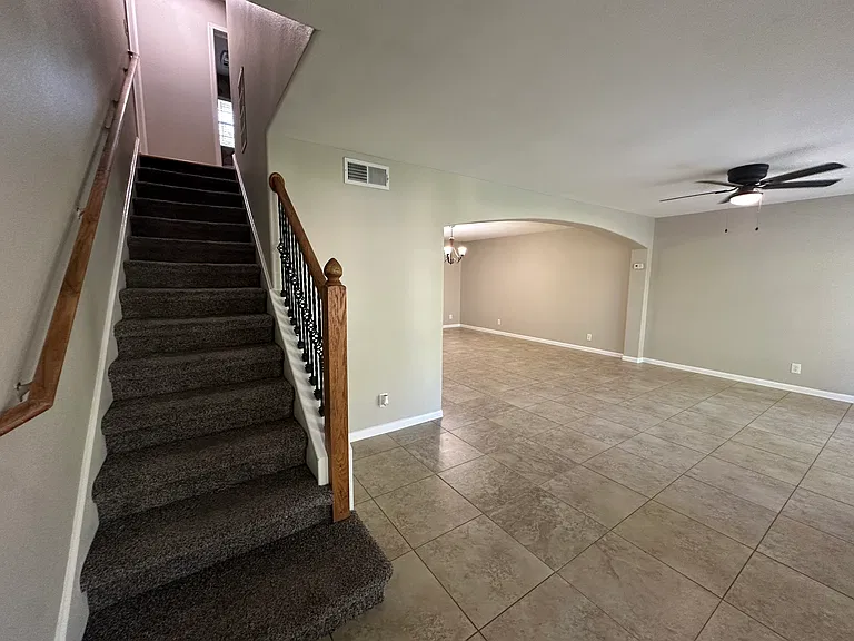 6912 Bryn Mawr Dr — Photo 2