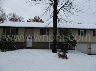 154 Niantic Rd, Barto, PA 19504