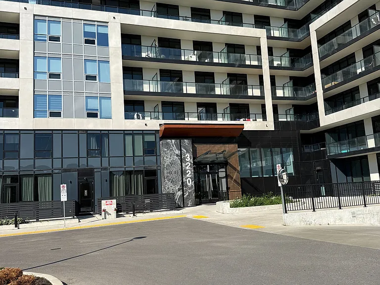 3220 William Coltson Ave #703 — Photo 25
