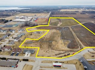 N 13th Ave, Winneconne, WI 54986