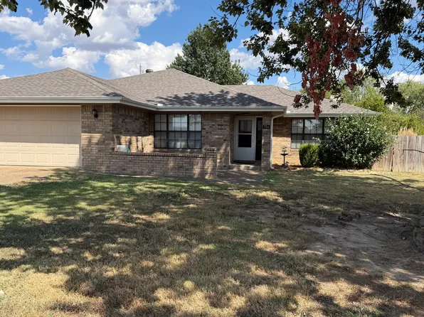 754 Duckworth St, Gentry, AR 72734