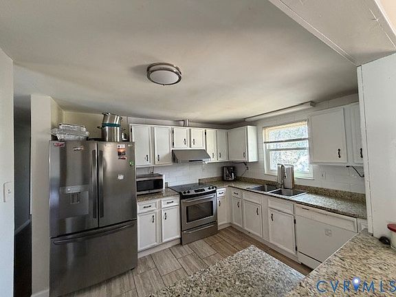 4th image of 9322 Emmett Rd