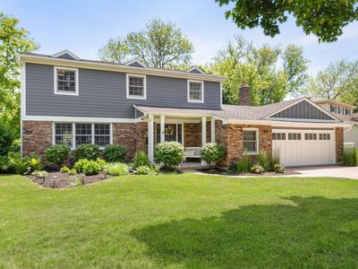 716 S Dymond Rd, Libertyville, IL, 60048