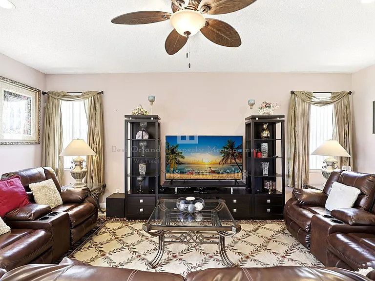 824 Lake Biscayne Way — Photo 23