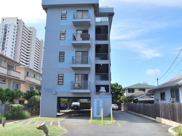 738 Palani Ave APT 301, Honolulu, HI 96816