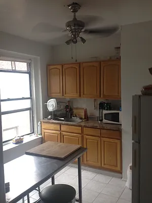 Rented by PMG Real Estate  | media 22