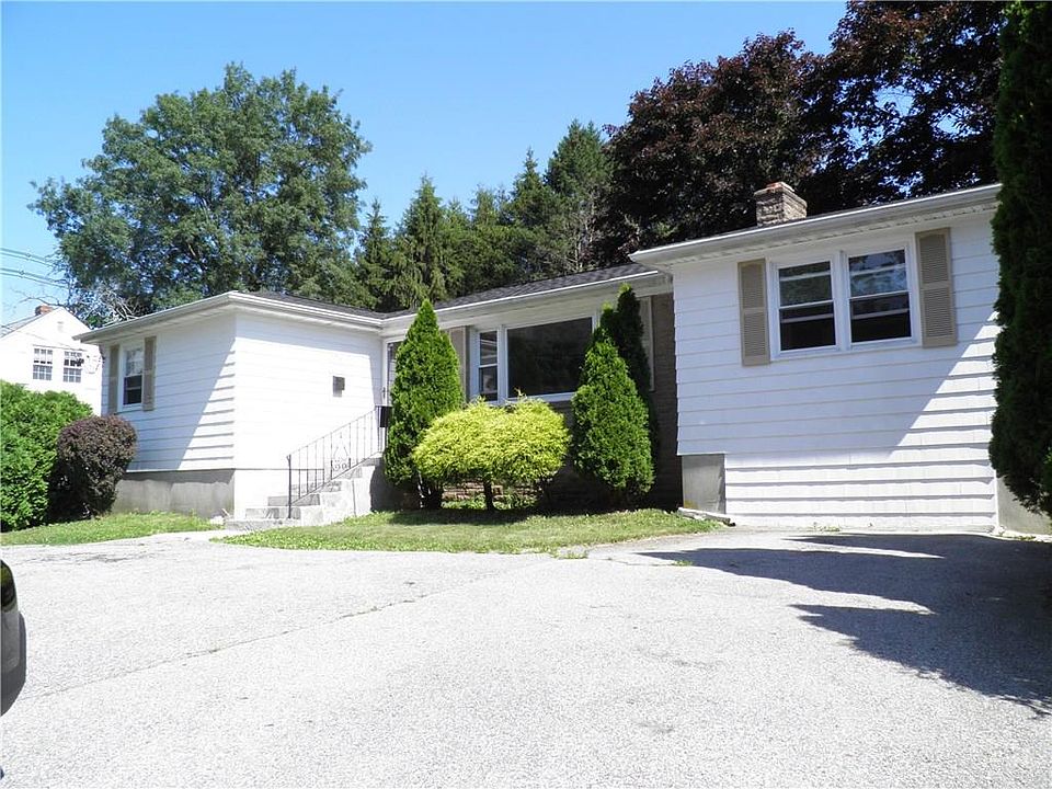 176 Central Ave, Johnston, RI 02919 Zillow