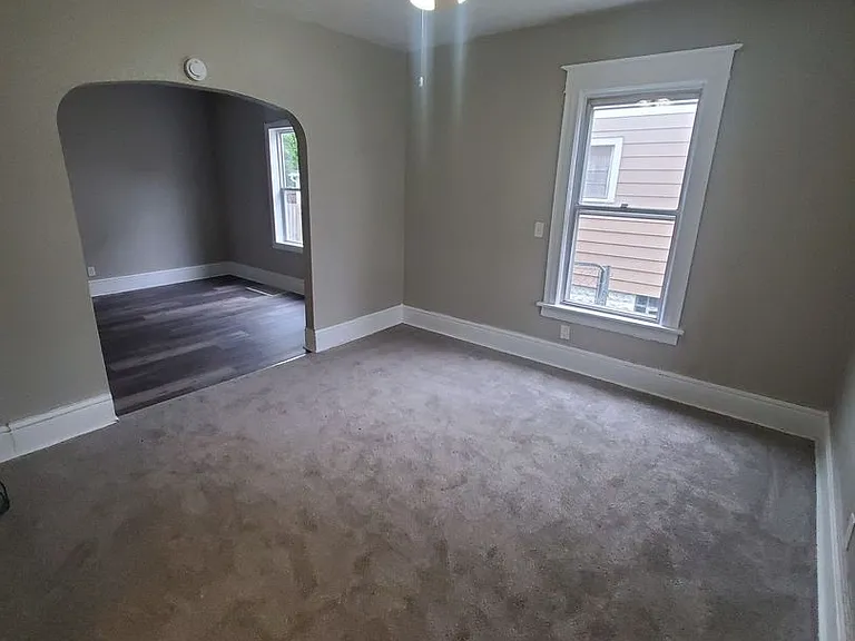 509-509A Park View Dr. (Duplex) — Photo 1